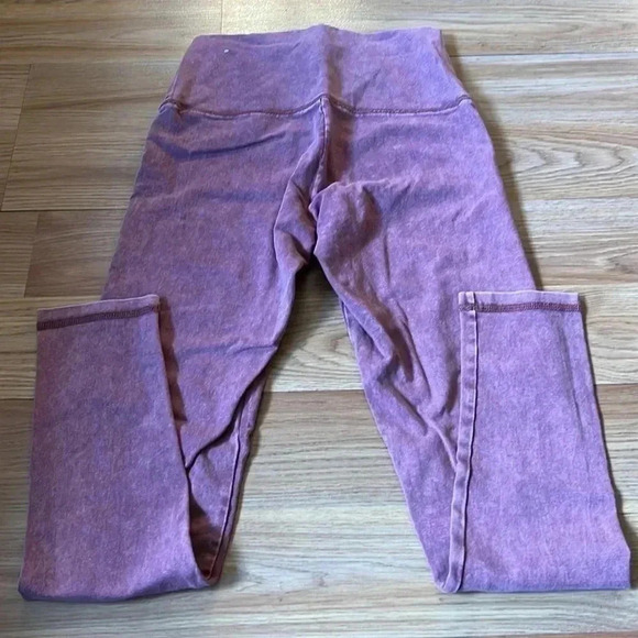 Aerie Leggings - Picture 3 of 3